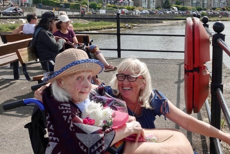 Accessing the local community support - Heydays Care